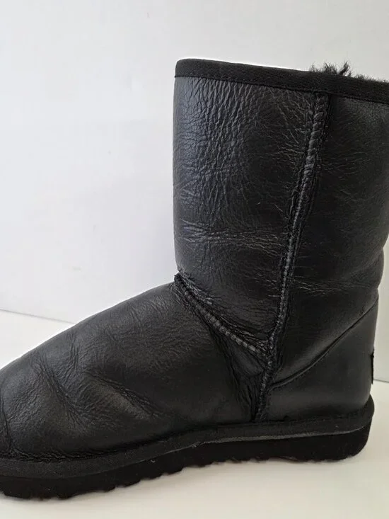 UGG Australia Triana Seaweed Boots Womens Size 6 Black Leather Shearling - Picture 3 of 11